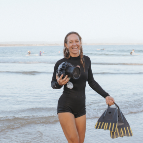 Hannah, owner of Tidal Flow Travel in the beach