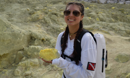 victoria traveller surf expedition